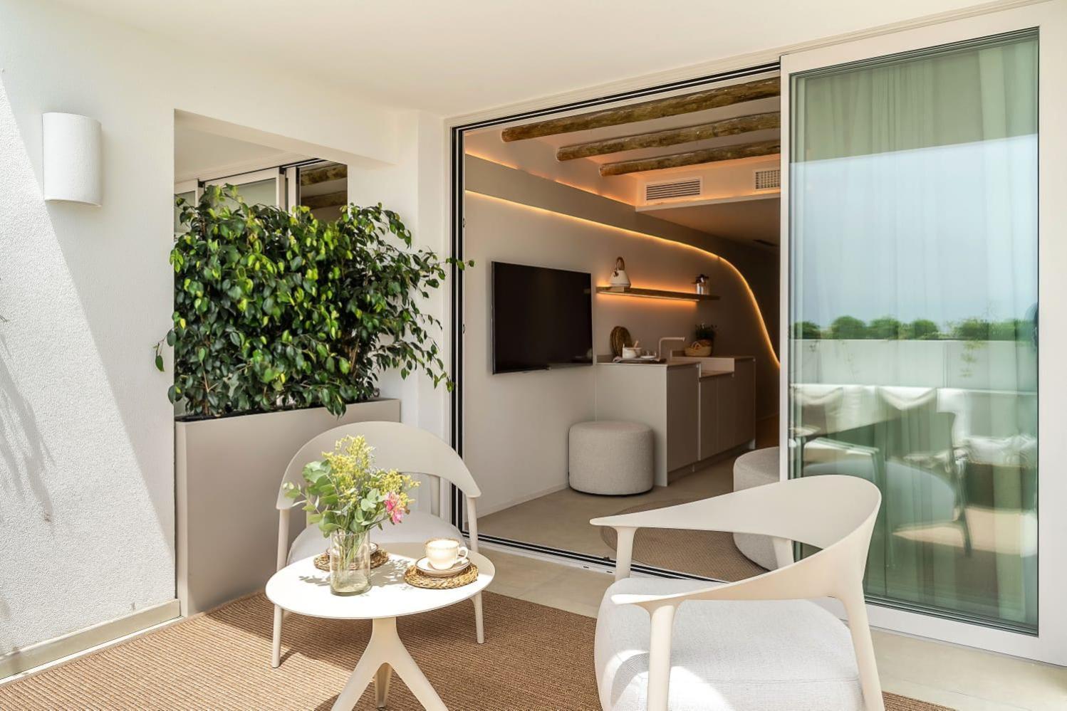 Apartamentos Azul Castelldefels Eksteriør bilde